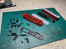 Load image into Gallery viewer, «ARCHED WINDOW LIGHTWEIGHT» - unpainted HO Kit for Bowser drive #87-1291