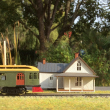 Load image into Gallery viewer, Rural house "AMERICAN GOTHIC" kit - #160-9101