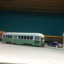 Load image into Gallery viewer, «pre-PCC CAR» - Capital Transit pre-PCC St.Louis UNPAINTED HO KIT  #87-1053
