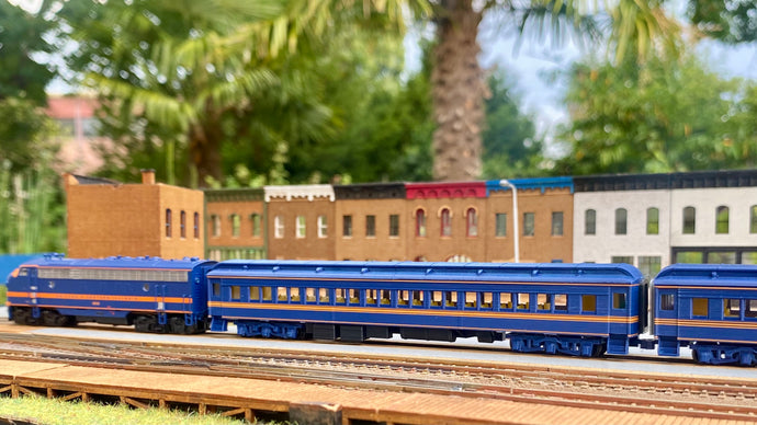 «Heavyweight» - 12wheel Passenger car  #160-5201