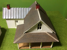 Load image into Gallery viewer, Rural house &quot;AMERICAN GOTHIC&quot; HO scale kit - #87-9101