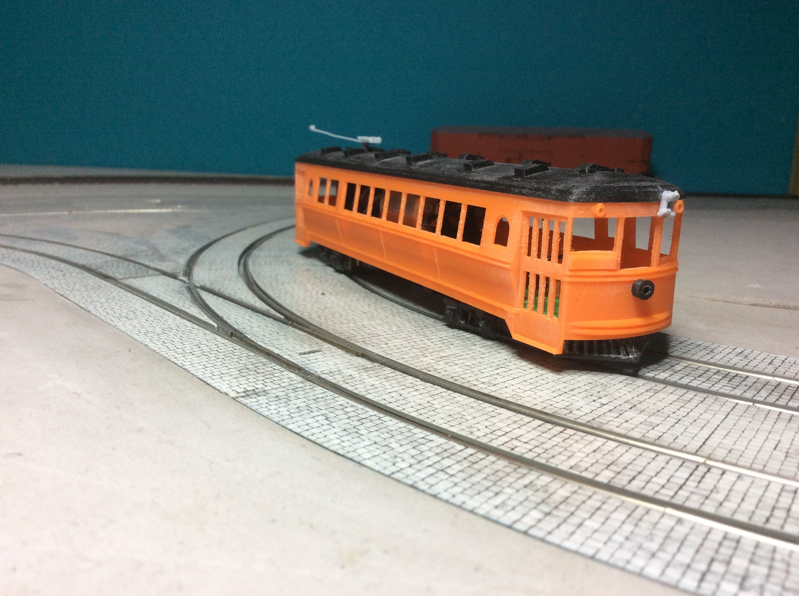 CURVED SIDE» -Speedrail unpainted HO Kit for Bowser drive #87-1241